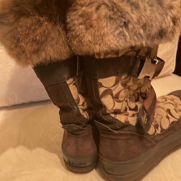 Coach est. 1941 Boots - Picture 2 of 7